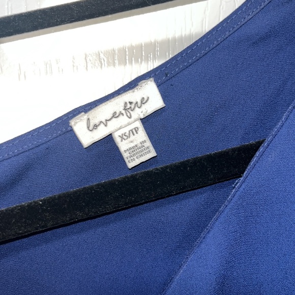 One-sided, sheer off shoulder, tank top, shirt, blouse - Picture 4 of 7